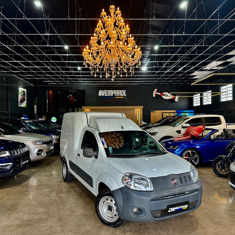 Fiat Fiorino 1.4 2014/2014 DL MOTORS LAJEADO / Carros no Vale