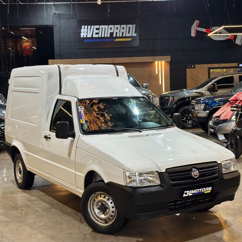 Fiat Fiorino 2012/2013 DL MOTORS LAJEADO / Carros no Vale