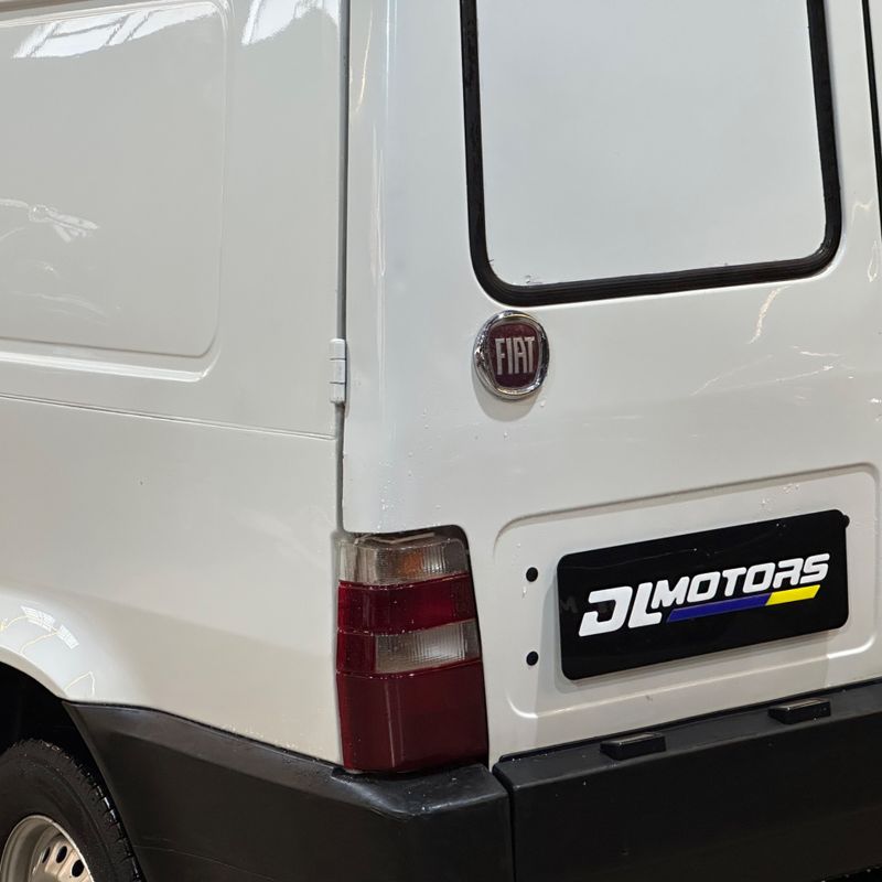 Fiat Fiorino 2012/2013 DL MOTORS LAJEADO / Carros no Vale