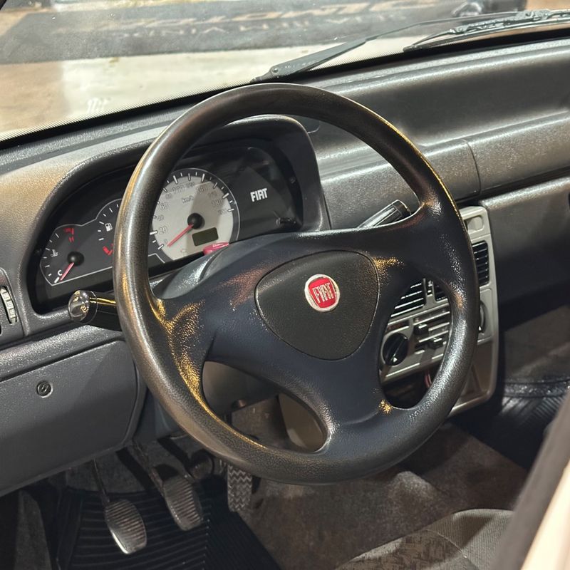 Fiat Fiorino 2012/2013 DL MOTORS LAJEADO / Carros no Vale