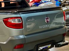 Fiat Strada Hd Wk Cd E 2016/2017 DL MOTORS LAJEADO / Carros no Vale