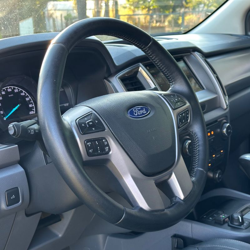 Ford Ranger Ltdcd4a32c 2017/2018 DL MOTORS LAJEADO / Carros no Vale