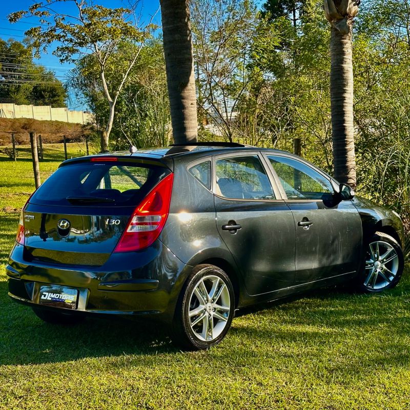 Hyundai I30 2.0 2009/2010 DL MOTORS LAJEADO / Carros no Vale