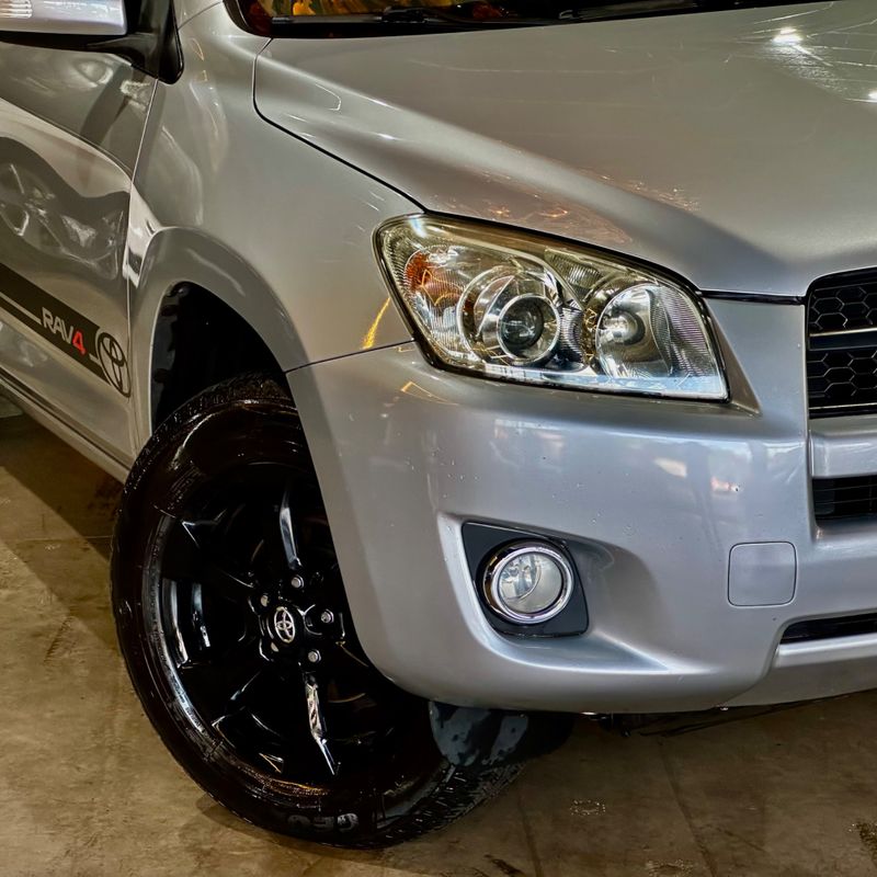 Toyota Rav4 2009/2010 DL MOTORS LAJEADO / Carros no Vale