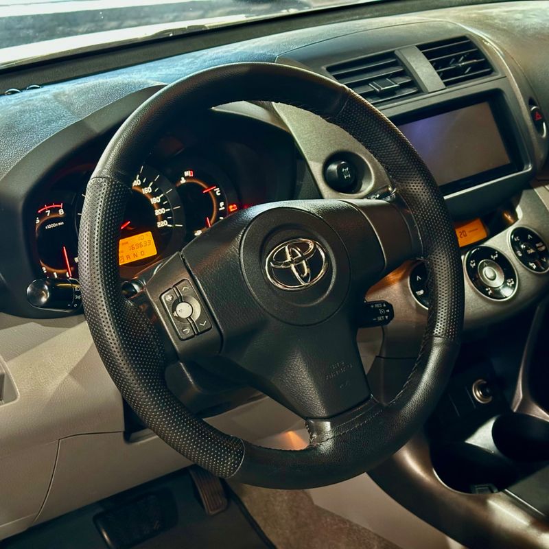 Toyota Rav4 2009/2010 DL MOTORS LAJEADO / Carros no Vale