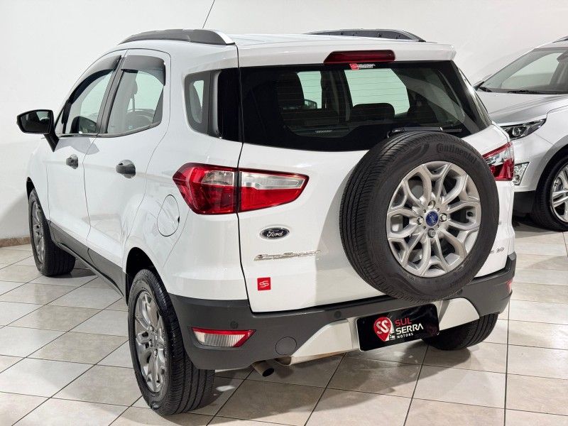 FORD ECOSPORT 2.0 FREESTYLE 16V 2015/2016 SUL SERRA MOTORS CAXIAS DO SUL / Carros no Vale