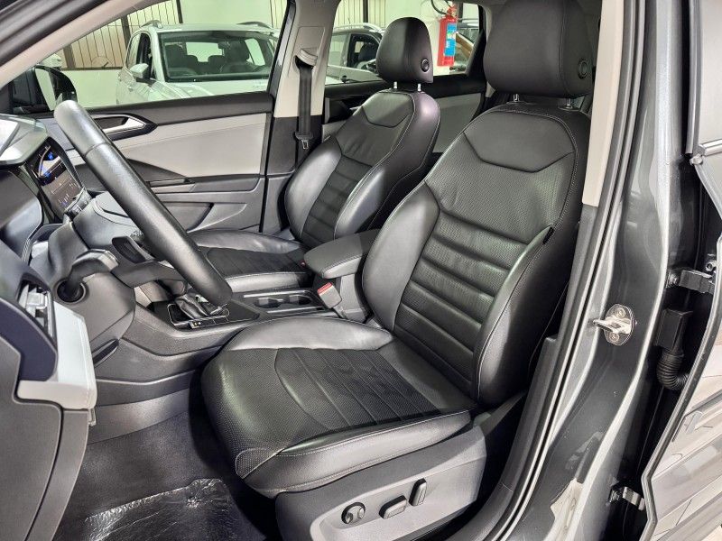 VOLKSWAGEN TAOS 1.4 16V COMFORTLINE TSI 2021/2022 SUL SERRA MOTORS CAXIAS DO SUL / Carros no Vale