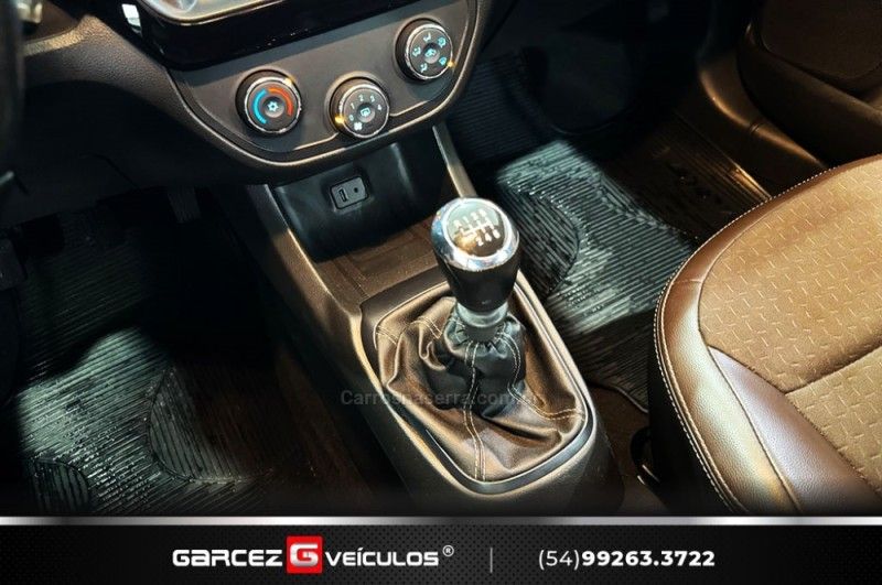 CHEVROLET COBALT 1.8 MPFI LTZ 8V 2017/2017 GARCEZ VEÍCULOS BENTO GONÇALVES / Carros no Vale
