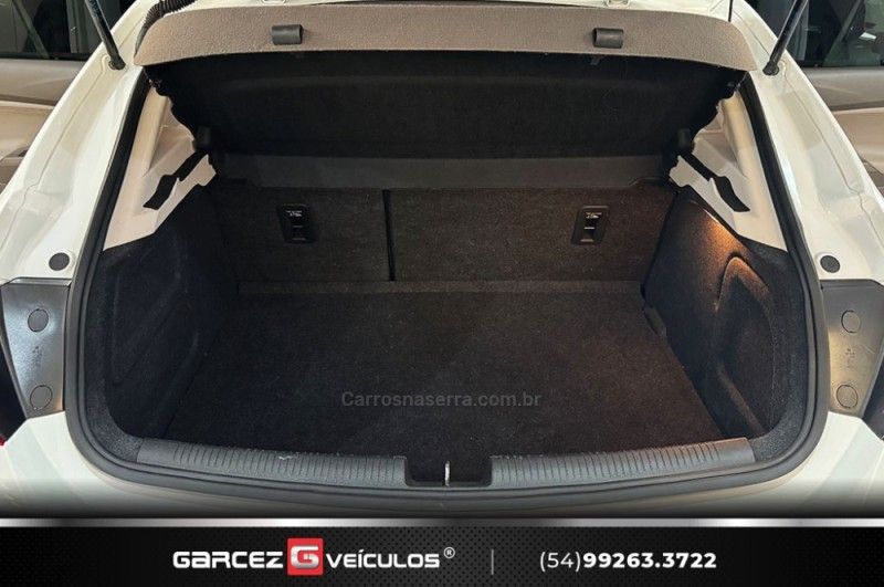 CHEVROLET CRUZE 1.4 TURBO LTZ II SPORT HATCH 16V 2017/2017 GARCEZ VEÍCULOS BENTO GONÇALVES / Carros no Vale