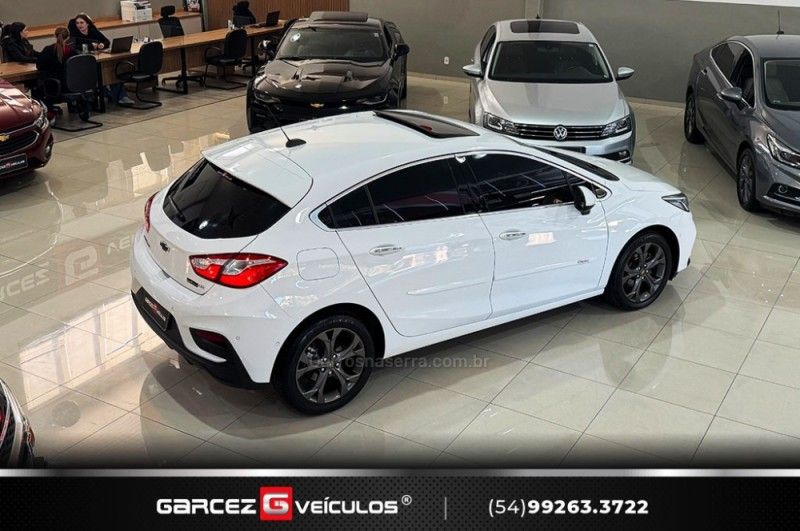 CHEVROLET CRUZE 1.4 TURBO LTZ II SPORT HATCH 16V 2017/2017 GARCEZ VEÍCULOS BENTO GONÇALVES / Carros no Vale