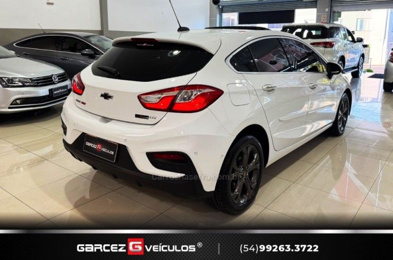 CHEVROLET CRUZE 1.4 TURBO LTZ II SPORT HATCH 16V 2017/2017 GARCEZ VEÍCULOS BENTO GONÇALVES / Carros no Vale