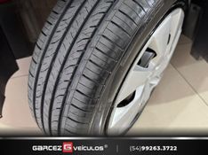 CHEVROLET PRISMA 1.4 MPFI LT 8V 2015/2015 GARCEZ VEÍCULOS BENTO GONÇALVES / Carros no Vale