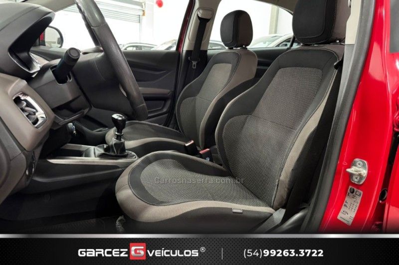 CHEVROLET PRISMA 1.4 MPFI LT 8V 2015/2015 GARCEZ VEÍCULOS BENTO GONÇALVES / Carros no Vale
