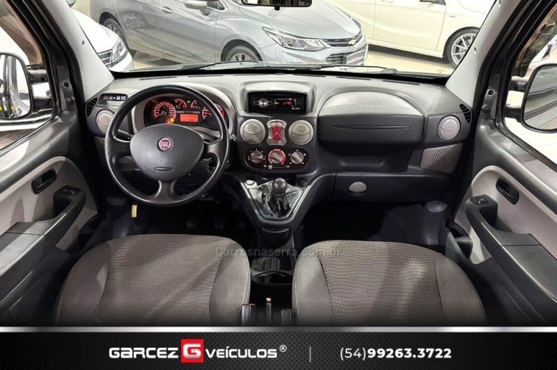 FIAT DOBLÓ 1.8 MPI ADVENTURE 16V 2012/2012 GARCEZ VEÍCULOS BENTO GONÇALVES / Carros no Vale