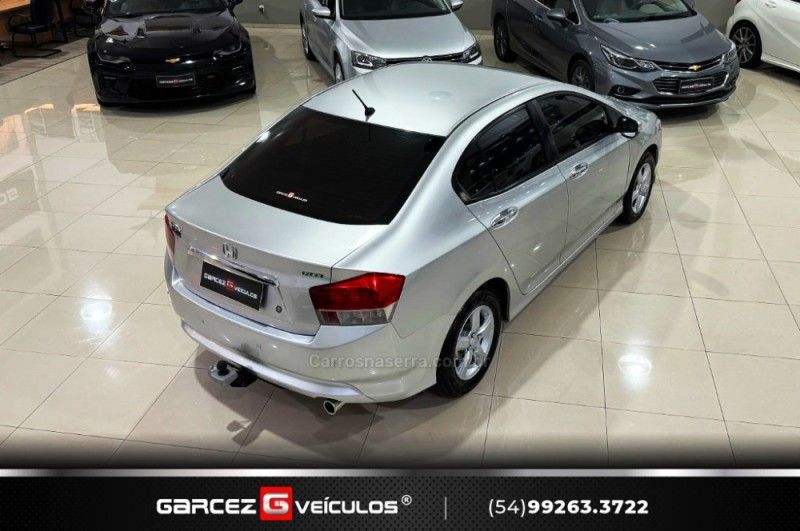 HONDA CITY 1.5 EX 16V 2010/2010 GARCEZ VEÍCULOS BENTO GONÇALVES / Carros no Vale