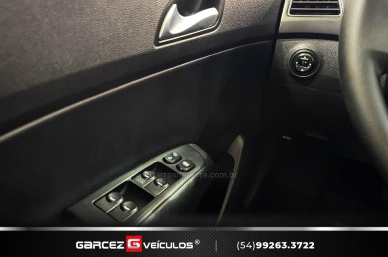 HYUNDAI HB20 1.6 OCEAN 16V 2016/2017 GARCEZ VEÍCULOS BENTO GONÇALVES / Carros no Vale
