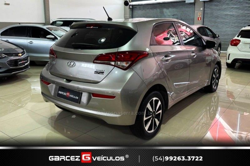 HYUNDAI HB20 1.6 OCEAN 16V 2016/2017 GARCEZ VEÍCULOS BENTO GONÇALVES / Carros no Vale
