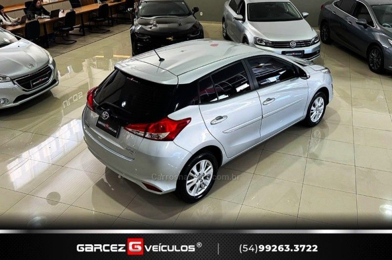 TOYOTA YARIS 1.3 XL LIVE 16V 2019/2019 GARCEZ VEÍCULOS BENTO GONÇALVES / Carros no Vale