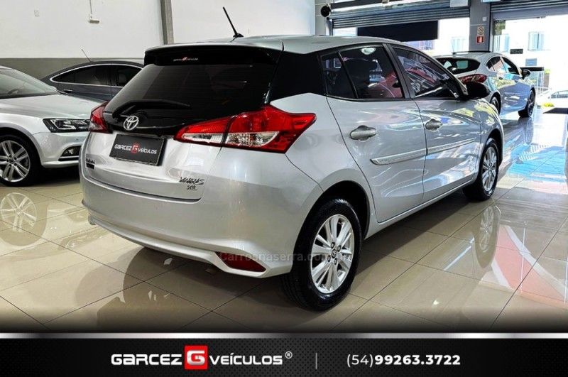 TOYOTA YARIS 1.3 XL LIVE 16V 2019/2019 GARCEZ VEÍCULOS BENTO GONÇALVES / Carros no Vale
