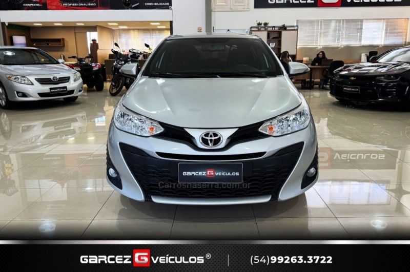 TOYOTA YARIS 1.3 XL LIVE 16V 2019/2019 GARCEZ VEÍCULOS BENTO GONÇALVES / Carros no Vale