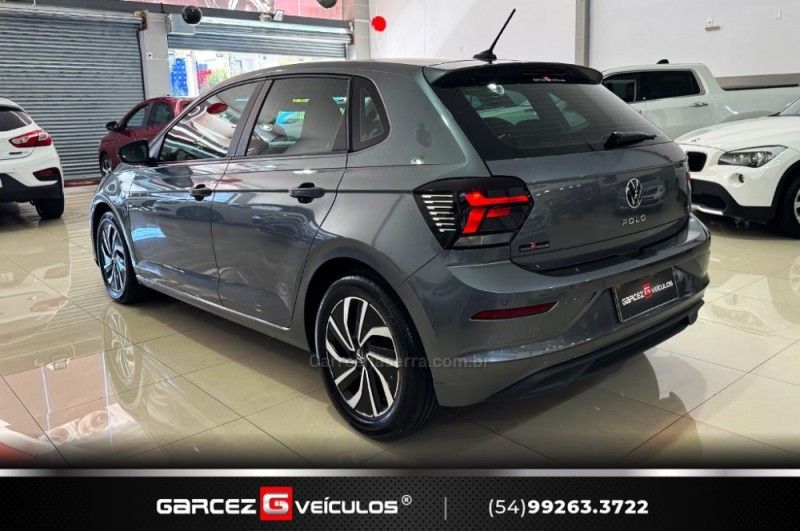 VOLKSWAGEN POLO 1.0200 TSI HIGHLINE 2024/2025 GARCEZ VEÍCULOS BENTO GONÇALVES / Carros no Vale
