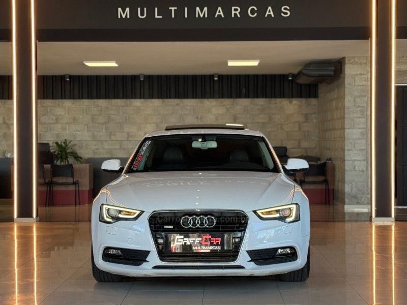 AUDI A5 2.0 TFSI SPORTBACK QUATTRO16V S-TRONIC 2013/2013 GRIFFCAR MULTIMARCAS DOIS IRMÃOS / Carros no Vale