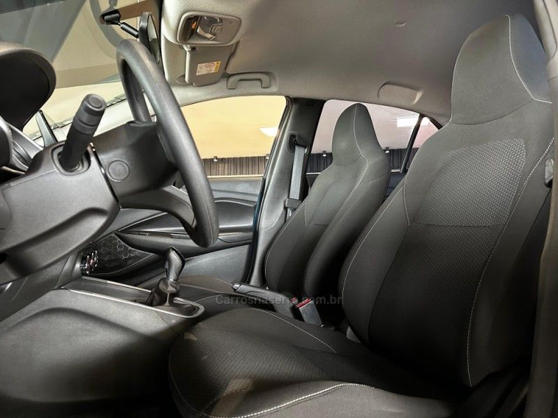 CHEVROLET ONIX 1.0 LT2 2022/2022 GRIFFCAR MULTIMARCAS DOIS IRMÃOS / Carros no Vale