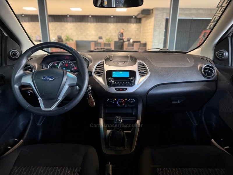 FORD KA 1.0 SE 12V 2019/2020 GRIFFCAR MULTIMARCAS DOIS IRMÃOS / Carros no Vale