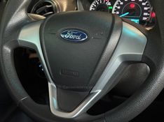 FORD KA 1.0 SE 12V 2019/2020 GRIFFCAR MULTIMARCAS DOIS IRMÃOS / Carros no Vale