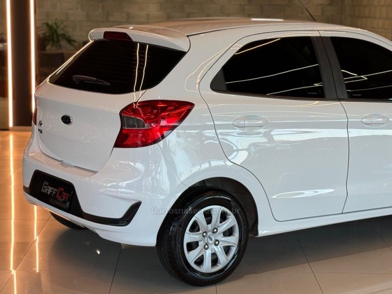 FORD KA 1.0 SE 12V 2019/2020 GRIFFCAR MULTIMARCAS DOIS IRMÃOS / Carros no Vale