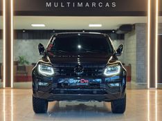 VOLKSWAGEN AMAROK 2.0 HIGHLINE 4X4 CD 16V TURBO INTERCOOLER 2017/2018 GRIFFCAR MULTIMARCAS DOIS IRMÃOS / Carros no Vale
