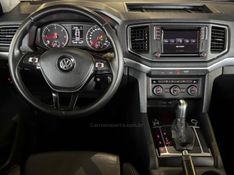 VOLKSWAGEN AMAROK 2.0 HIGHLINE 4X4 CD 16V TURBO INTERCOOLER 2017/2018 GRIFFCAR MULTIMARCAS DOIS IRMÃOS / Carros no Vale