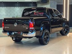VOLKSWAGEN AMAROK 2.0 HIGHLINE 4X4 CD 16V TURBO INTERCOOLER 2017/2018 GRIFFCAR MULTIMARCAS DOIS IRMÃOS / Carros no Vale
