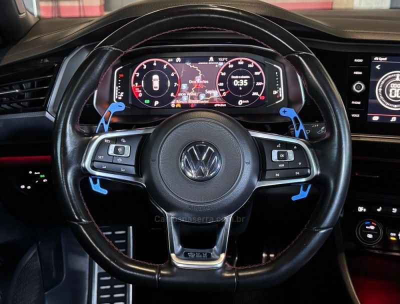 VOLKSWAGEN JETTA 2.0 16V TSI GLI 350 2019/2019 GRIFFCAR MULTIMARCAS DOIS IRMÃOS / Carros no Vale