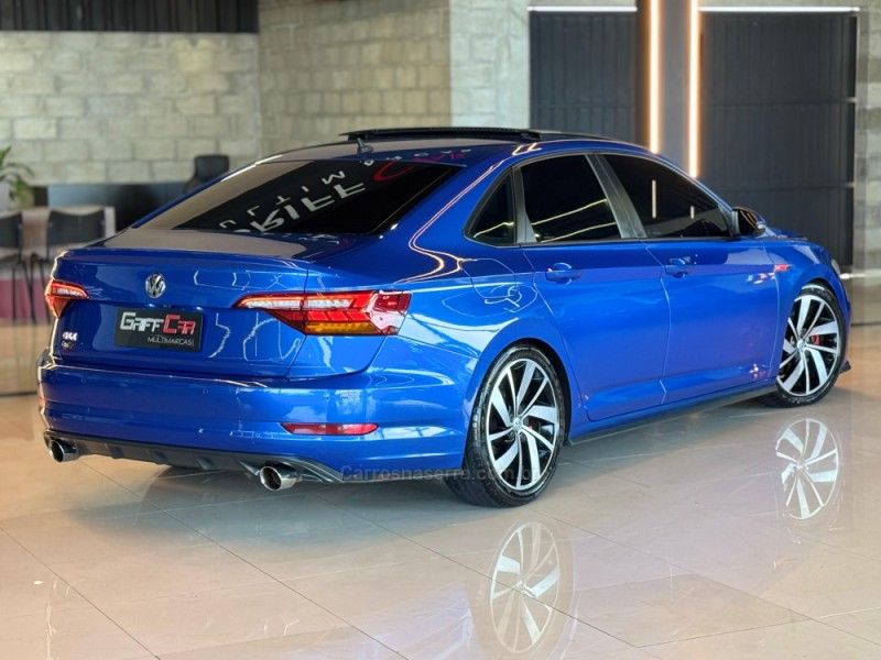 VOLKSWAGEN JETTA 2.0 16V TSI GLI 350 2019/2019 GRIFFCAR MULTIMARCAS DOIS IRMÃOS / Carros no Vale