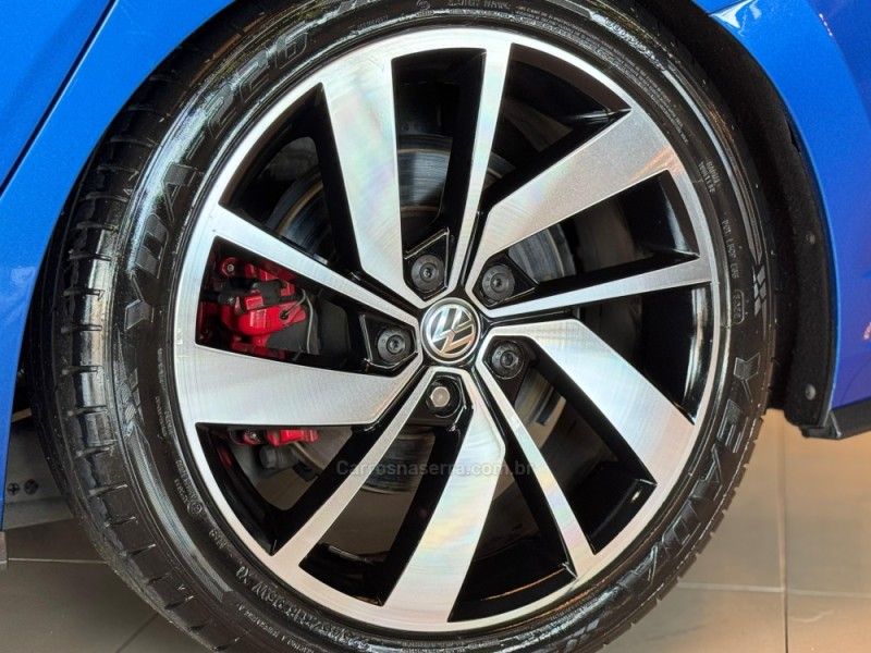 VOLKSWAGEN JETTA 2.0 16V TSI GLI 350 2019/2019 GRIFFCAR MULTIMARCAS DOIS IRMÃOS / Carros no Vale