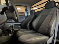 VOLKSWAGEN SAVEIRO 1.6 ROBUST CS 8V 2019/2019 GRIFFCAR MULTIMARCAS DOIS IRMÃOS / Carros no Vale