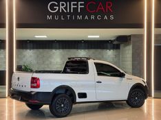 VOLKSWAGEN SAVEIRO 1.6 ROBUST CS 8V 2019/2019 GRIFFCAR MULTIMARCAS DOIS IRMÃOS / Carros no Vale