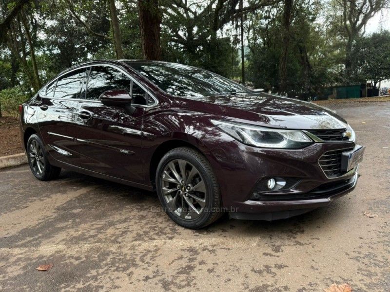 CHEVROLET CRUZE 1.4 TURBO LTZ 16V 2018/2018 KASPER VEÍCULOS DOIS IRMÃOS / Carros no Vale