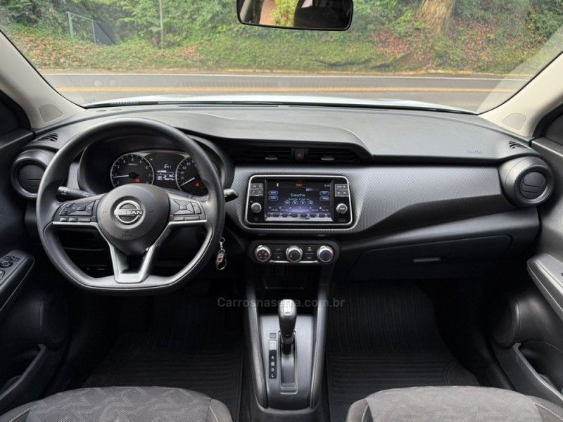 NISSAN KICKS 1.6 SENSE 16V 2023/2024 KASPER VEÍCULOS DOIS IRMÃOS / Carros no Vale
