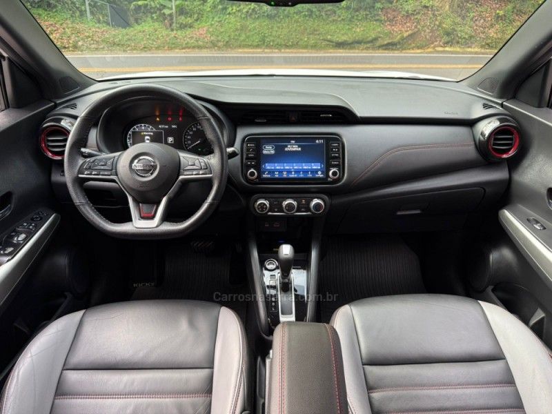 NISSAN KICKS 1.6 XPLAY 16V 2021/2022 KASPER VEÍCULOS DOIS IRMÃOS / Carros no Vale