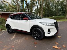 NISSAN KICKS 1.6 XPLAY 16V 2021/2022 KASPER VEÍCULOS DOIS IRMÃOS / Carros no Vale