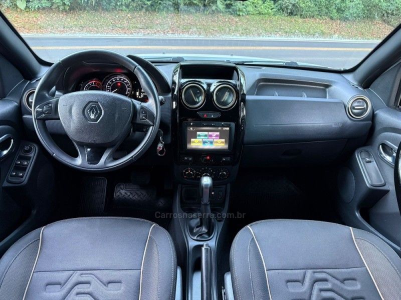 RENAULT DUSTER 1.6 DYNAMIQUE 4X2 16V 2019/2020 KASPER VEÍCULOS DOIS IRMÃOS / Carros no Vale