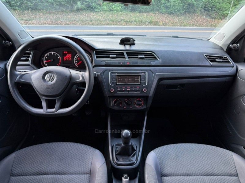 VOLKSWAGEN GOL 1.6 MSI 8V TOTALFLEX 2021/2022 KASPER VEÍCULOS DOIS IRMÃOS / Carros no Vale
