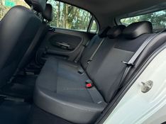VOLKSWAGEN GOL 1.6 MSI 8V TOTALFLEX 2021/2022 KASPER VEÍCULOS DOIS IRMÃOS / Carros no Vale