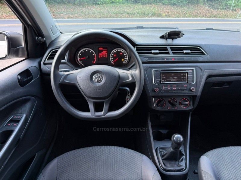 VOLKSWAGEN GOL 1.6 MSI 8V TOTALFLEX 2021/2022 KASPER VEÍCULOS DOIS IRMÃOS / Carros no Vale