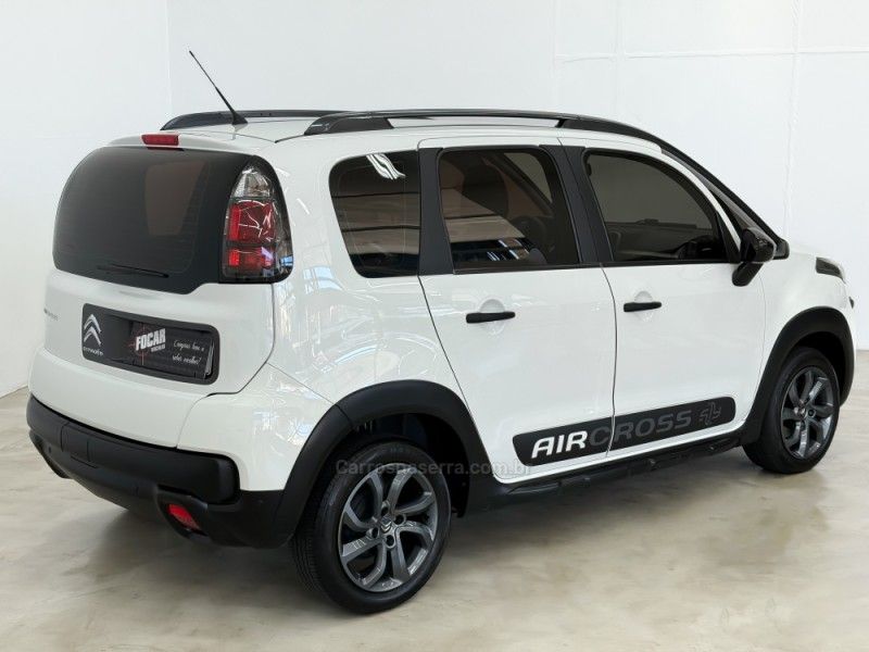CITROËN AIRCROSS 1.6 LIVE 16V 2017/2017 FOCAR VEÍCULOS CAXIAS DO SUL / Carros no Vale
