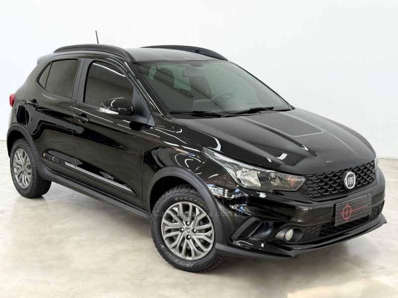 FIAT ARGO 1.3 8V TREKKING 2019/2020 FOCAR VEÍCULOS CAXIAS DO SUL / Carros no Vale