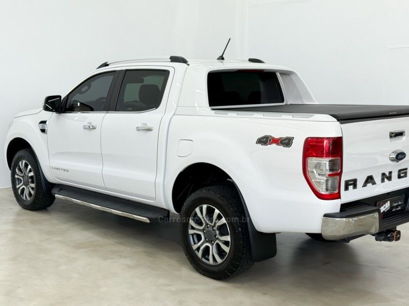 FORD RANGER 3.2 LIMITED 4X4 CD 20V 2020/2021 FOCAR VEÍCULOS CAXIAS DO SUL / Carros no Vale