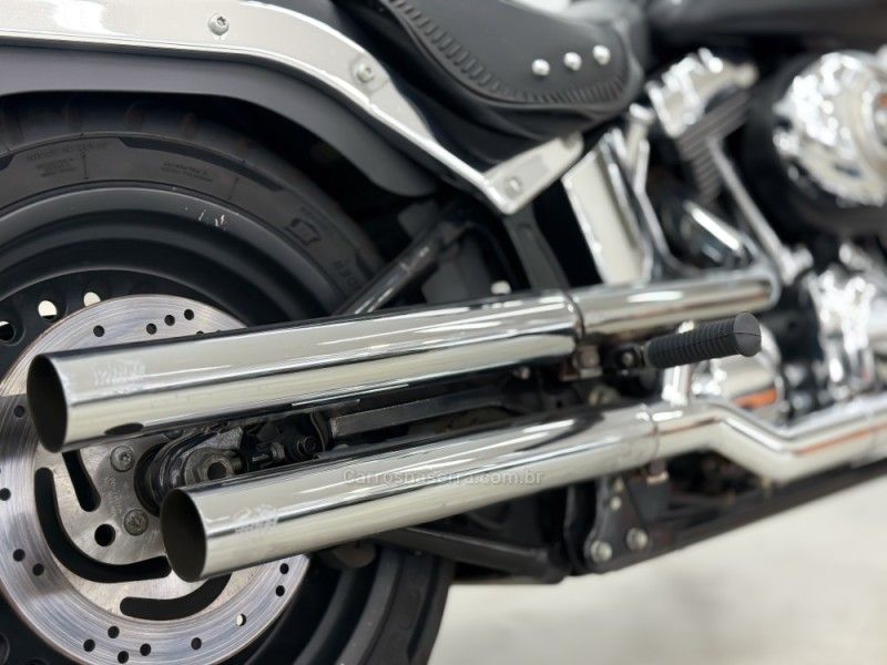 HARLEY-DAVIDSON FAT BOY FLSTF 2008/2008 FOCAR VEÍCULOS CAXIAS DO SUL / Carros no Vale